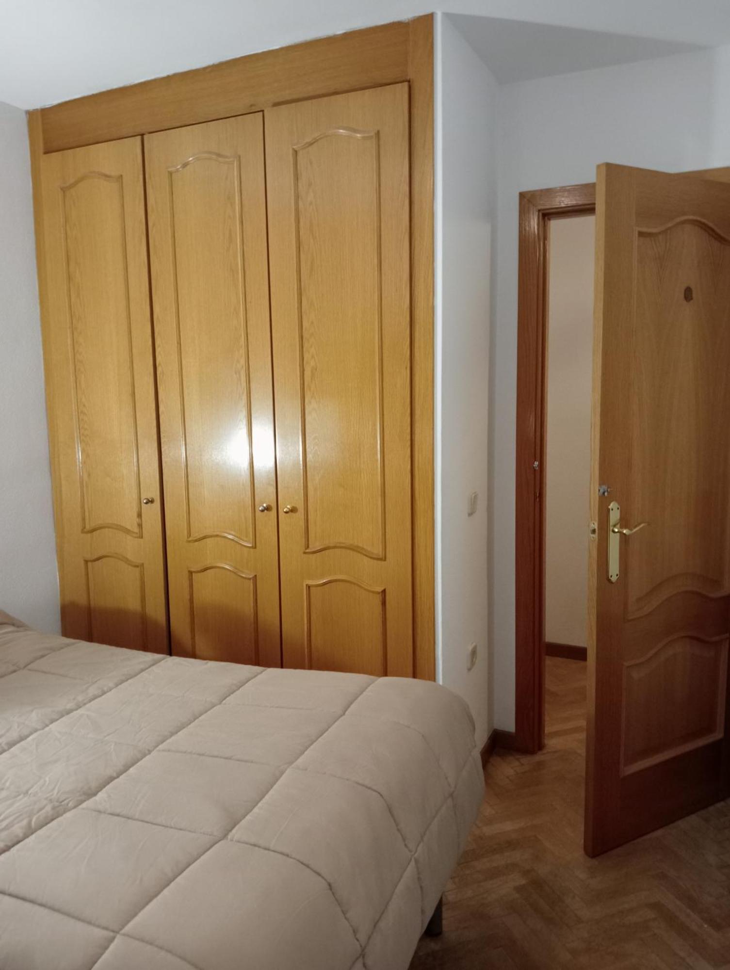 Habitaciones Confortables En Cuenca Con Desayuno المظهر الخارجي الصورة
